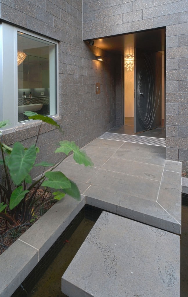 Maribyrnong-House-09-1076x1700
