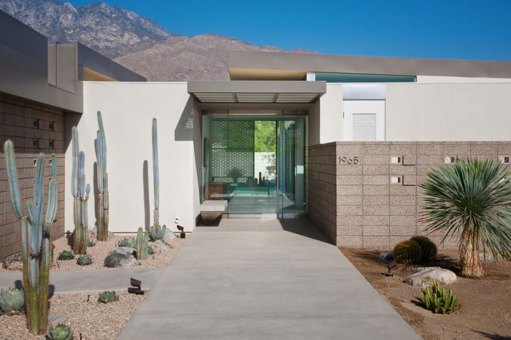 House-in-Palm-Springs-09-1150x766