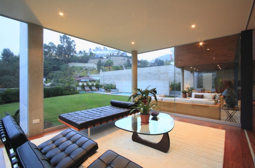 S-House-09-1150x757