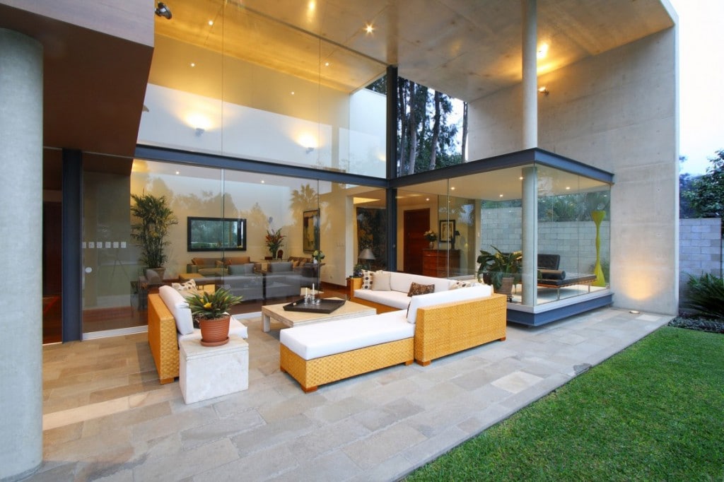 S-House-12-1150x766