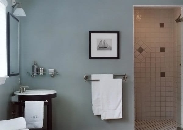 Idée salle de bain classique grise