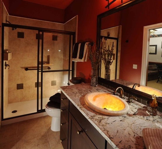 idee-salle-de-bain-rouge-20