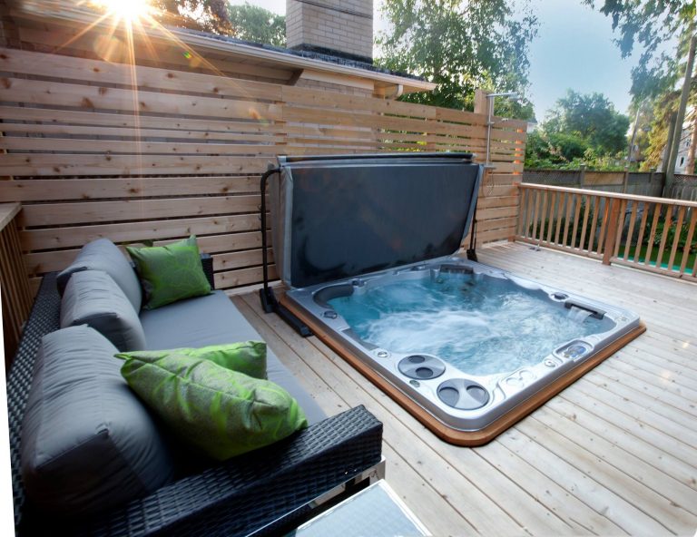 Comment installer un jacuzzi d’extérieur